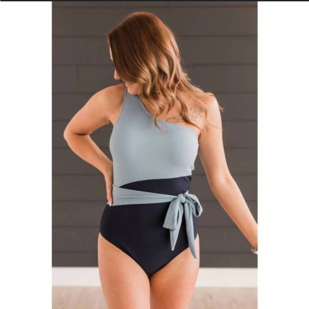 NWOT Mack and Mal Ribbed Contour Colorblock One Piece Small